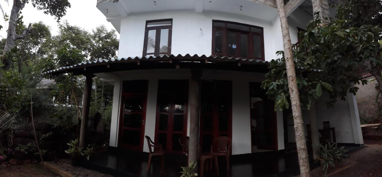 Arazo Villa أونا واتونا المظهر الخارجي الصورة